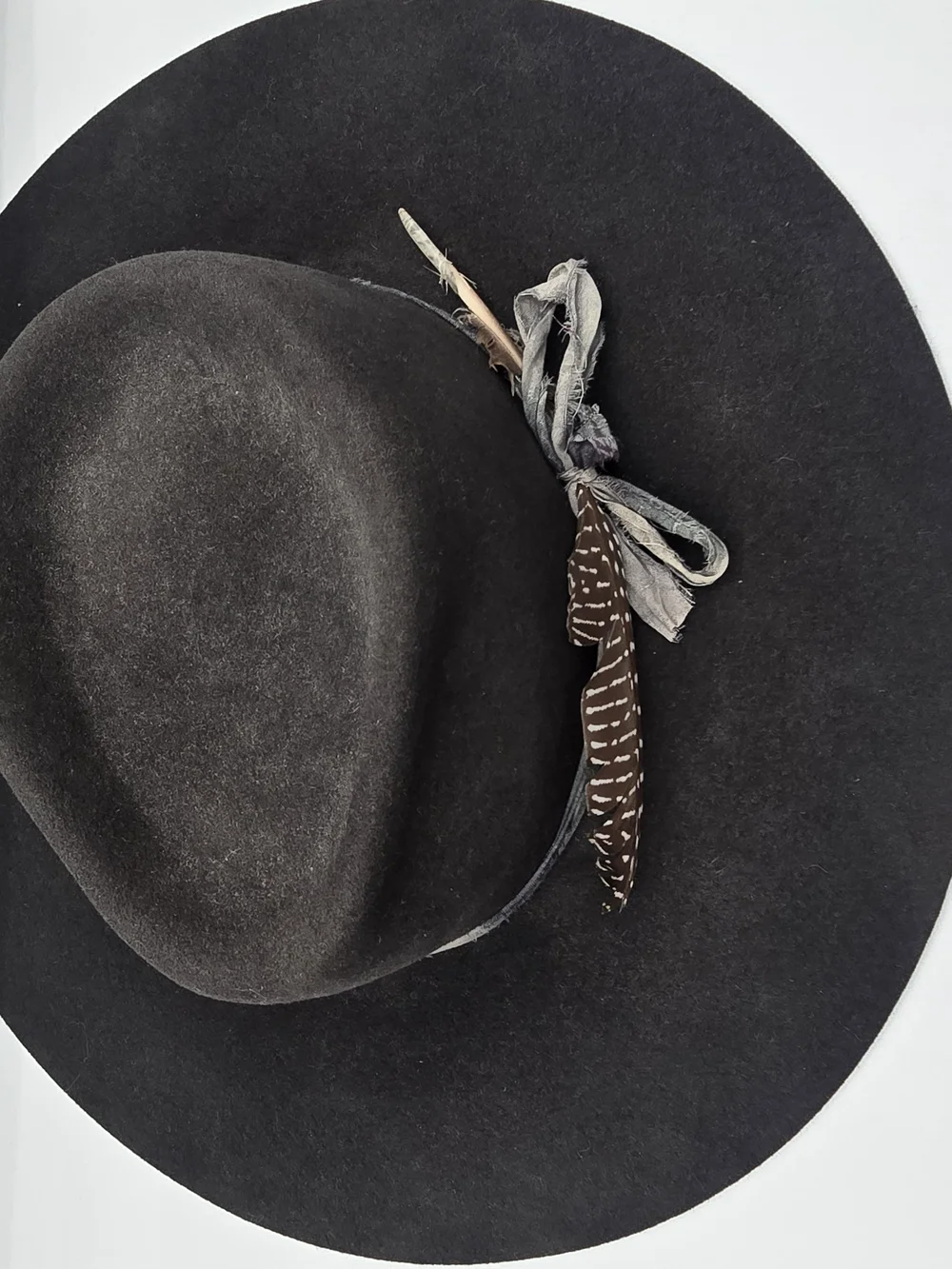 Lovely Bird Malibu Wool Felt Rancher Hat Black Cowgirl Feather Trim Boho Western